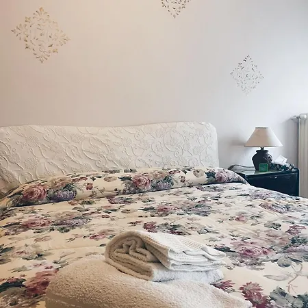 Loft Porta Castello Апартаменты Реджонель-Эмилия